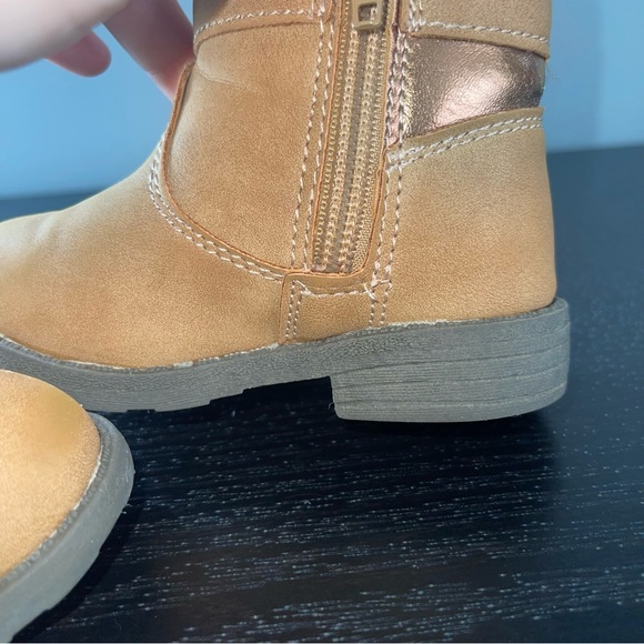 Carters Baby Girl Booties Size 5M - Picture 12 of 12